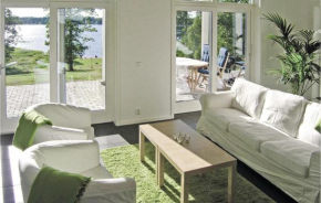 Nice Home In Bolmsö With Sauna